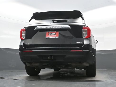 Used 2021 Ford Explorer XLT w/ Class III Trailer Tow Package AWD/4WD image 32