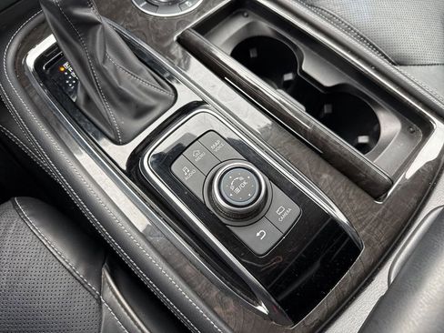 Used 2024 INFINITI QX80 Luxe image 15