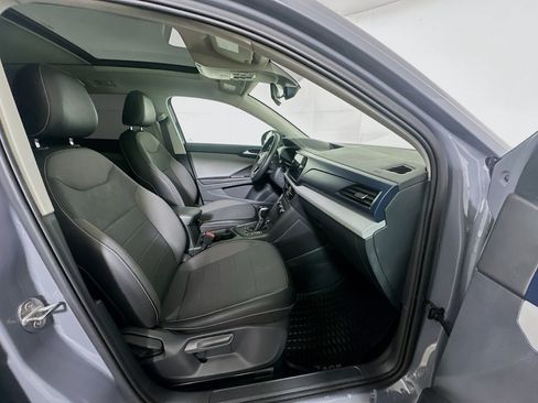 Used 2022 Volkswagen Taos SE FWD image 30