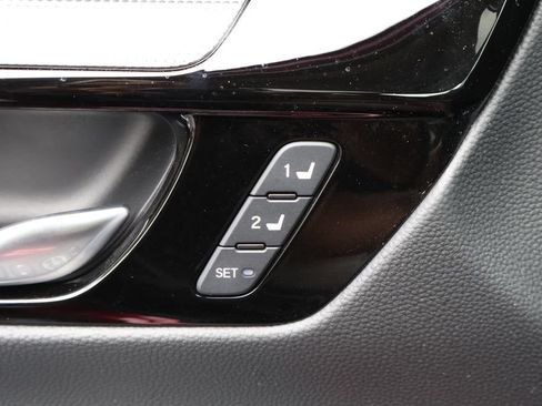 Used 2024 Honda CR-V EX-L image 39