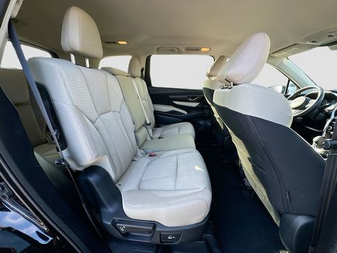 Used 2020 Subaru Ascent Premium w/ Convenience Package image 38