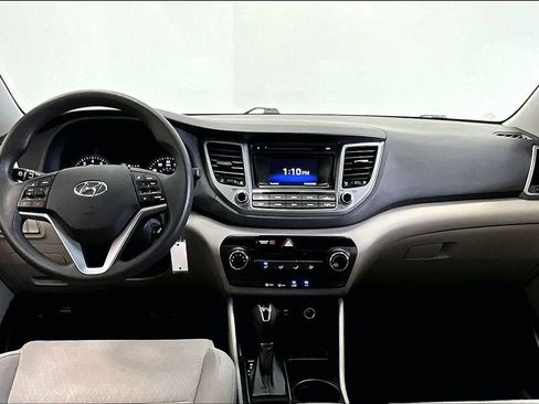 Used 2018 Hyundai Tucson SE AWD/4WD image 15