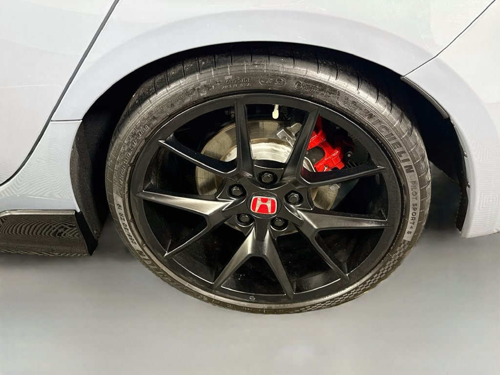 Used 2025 Honda Civic Type R image 31