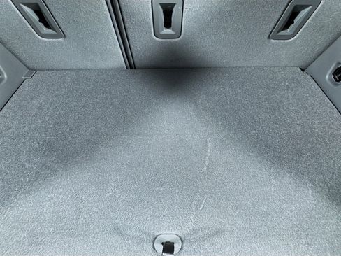 Used 2022 Chevrolet Bolt EUV Premier w/ Super Cruise Package image 34