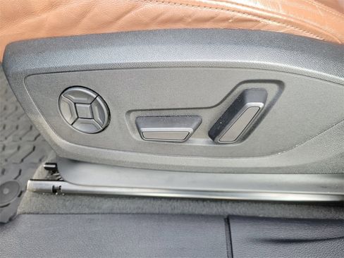 Used 2021 Audi Q3 2.0T Premium w/ Convenience Package image 28