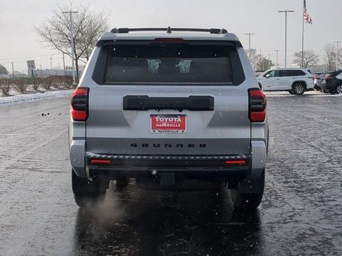 Used 2025 Toyota 4Runner TRD Off-Road Premium image 6