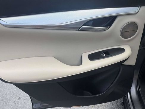 Used 2020 INFINITI QX50 Sensory AWD/4WD image 12
