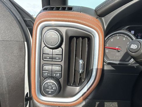 Certified 2022 Chevrolet Silverado 1500 High Country image 15