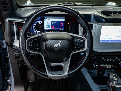 Used 2023 Ford Bronco Heritage Edition image 16