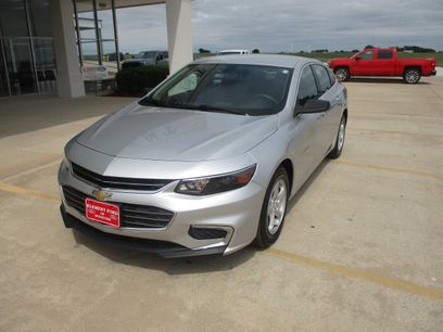 Used 2018 Chevrolet Malibu LS
