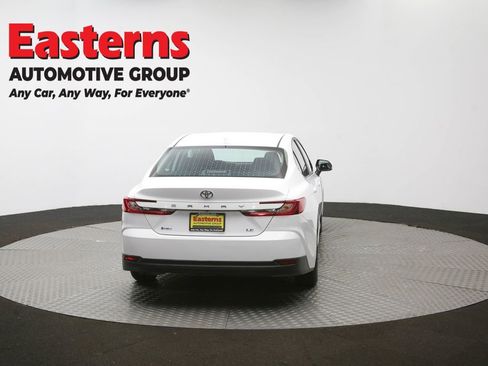Used 2025 Toyota Camry LE FWD image 37