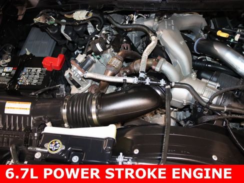 Used 2023 Ford F250 Lariat w/ Lariat Ultimate Package image 11