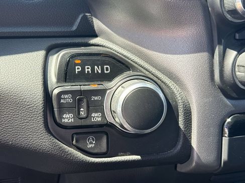 Used 2023 RAM 1500 Big Horn AWD/4WD image 19