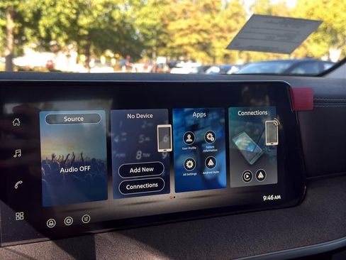 New 2026 Nissan Kicks SV w/ SV Premium Package image 23