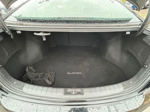 Used 2020 Hyundai Elantra SEL w/ Cargo Package (C1) FWD image 24