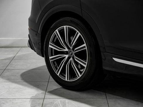 Used 2023 Audi SQ8 Prestige image 43