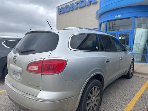 Used 2014 Buick Enclave Leather w/ Trailering Provision Package FWD image 4