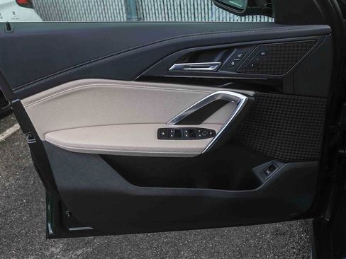 Certified 2023 BMW X1 xDrive28i w/ Convenience Package image 16