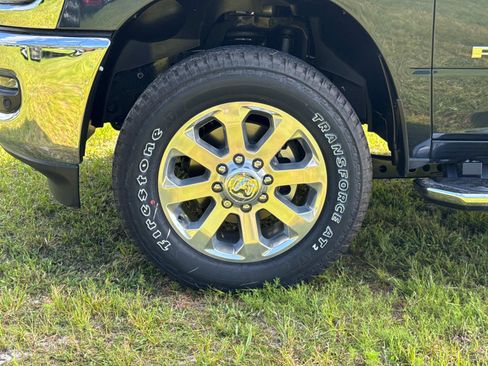 New 2026 RAM 3500 Big Horn AWD/4WD image 10