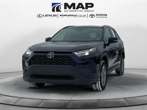 Used 2024 Toyota RAV4 XLE image 1