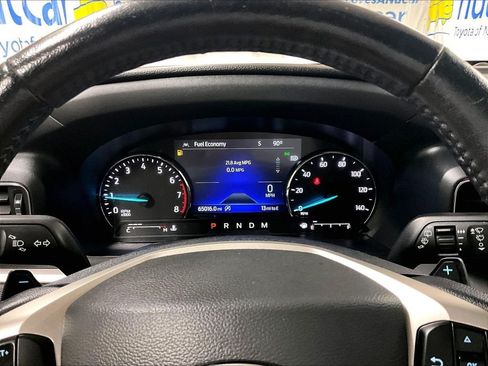 Used 2021 Ford Explorer XLT w/ Equipment Group 202A AWD/4WD image 26