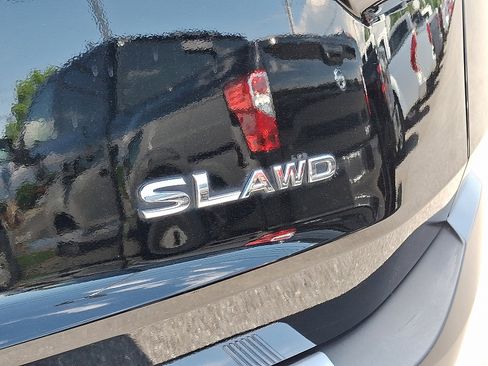 Certified 2022 Nissan Rogue SL w/ SL Premium Package image 32