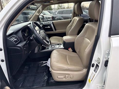 Used 2022 Toyota 4Runner Limited image 14