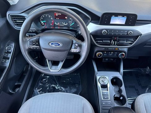 Certified 2022 Ford Escape S FWD image 15