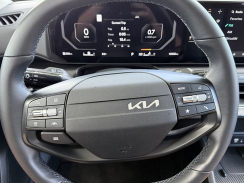 Certified 2025 Kia K4 EX FWD image 18