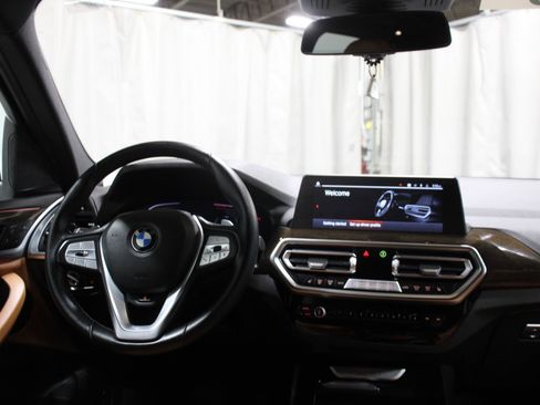 Used 2023 BMW X3 xDrive30i AWD/4WD image 4