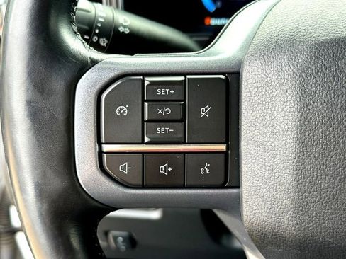 Certified 2023 Ford F250 Lariat w/ Chrome Package image 13