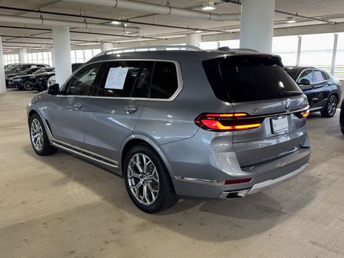 Used 2023 BMW X7 xDrive40i w/ Premium Package AWD/4WD image 6