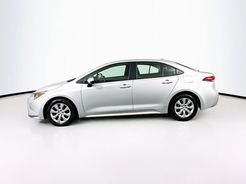 Used 2023 Toyota Corolla LE w/ Carpet Mat Package (TMS) image 4