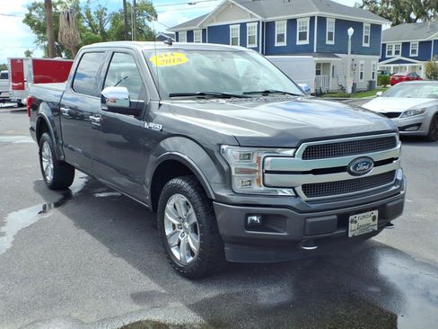 Used 2018 Ford F150 Platinum w/ Equipment Group 701A Luxury AWD/4WD image 7