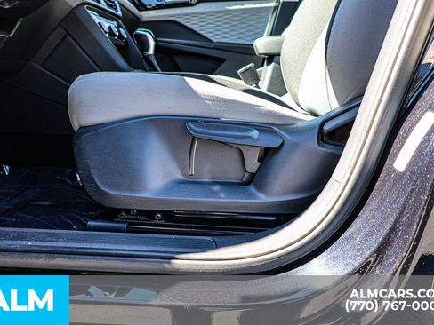 Used 2024 Volkswagen Taos S image 25