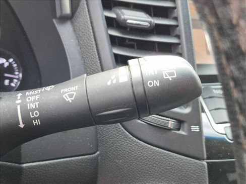 Used 2017 INFINITI QX70 2WD image 7