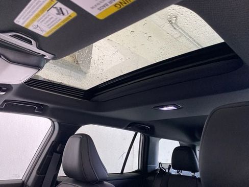 New 2026 Subaru Outback Touring XT image 12