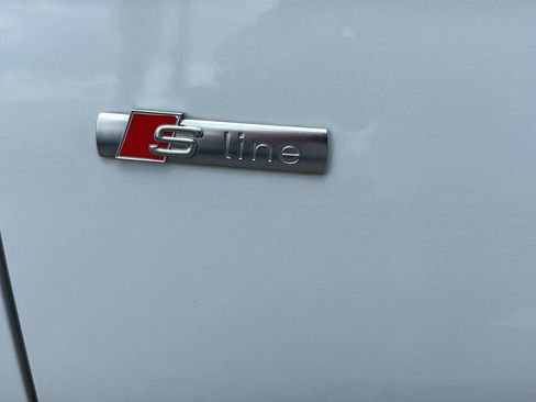 Used 2018 Audi A4 2.0T Premium Plus w/ Premium Plus Package image 9