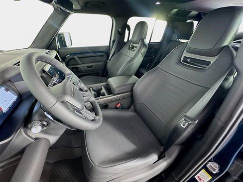 New 2026 Land Rover Defender 110 OCTA image 11