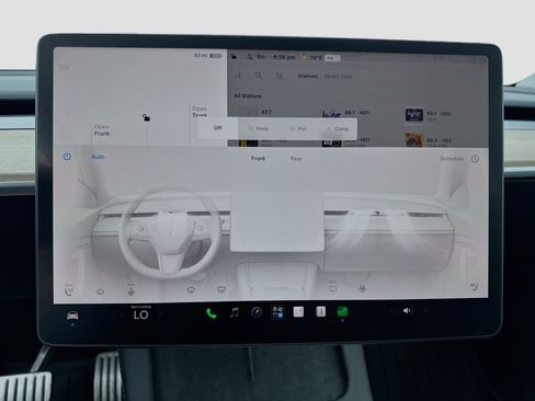 Used 2023 Tesla Model Y Performance AWD/4WD image 12