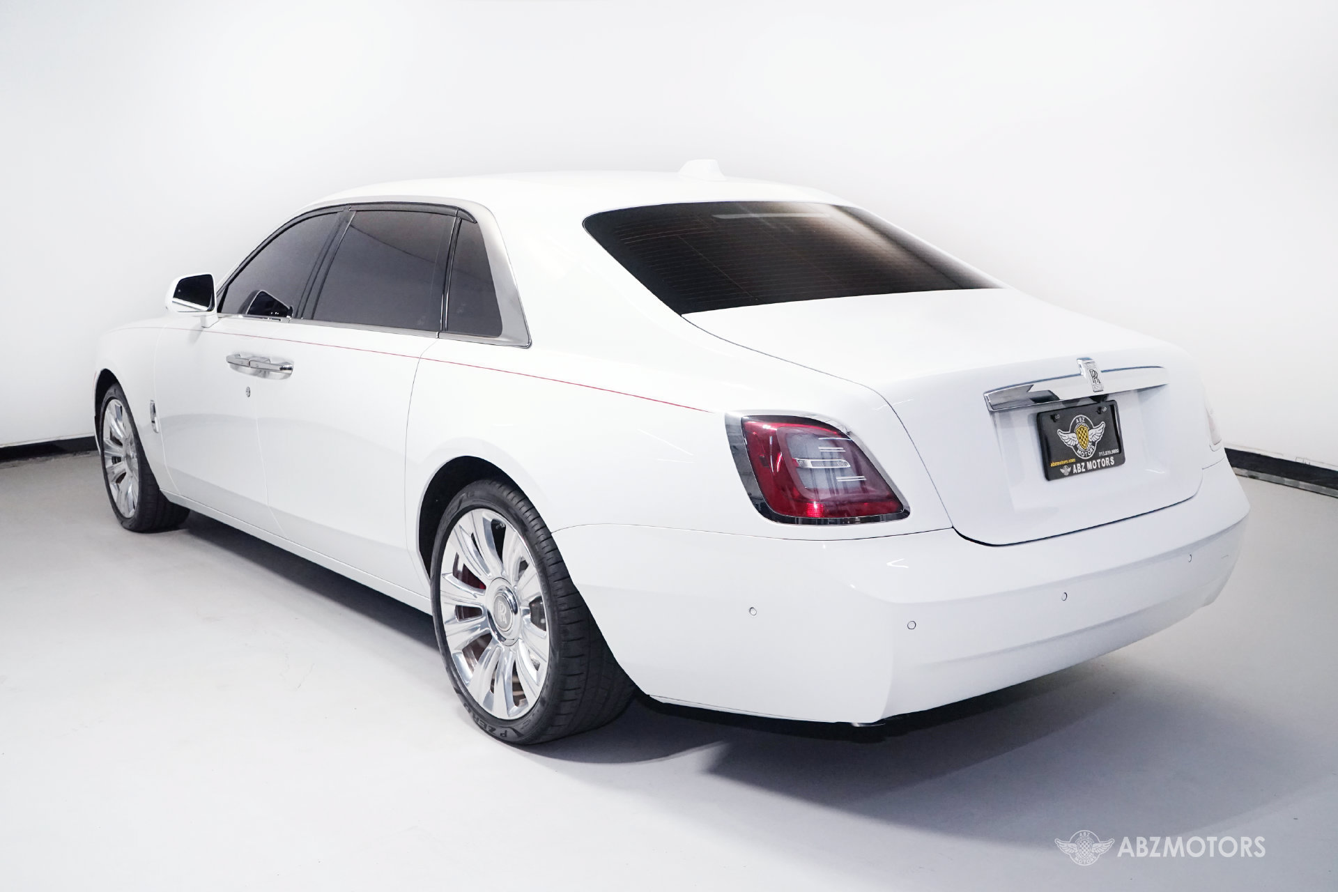 Used 2022 Rolls-Royce Ghost Extended Wheelbase AWD/4WD image 7