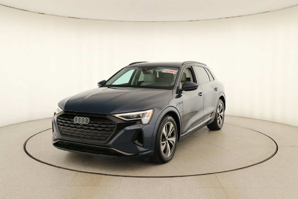 Certified 2024 Audi Q8 e-tron Premium Plus AWD/4WD image 12