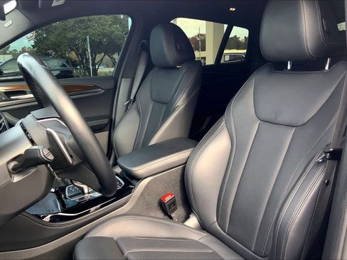 Used 2022 BMW X4 xDrive30i w/ Premium Package 2 image 7