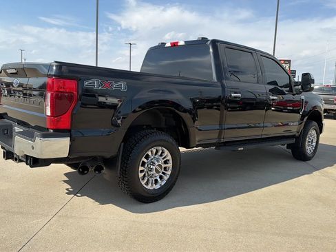 Used 2020 Ford F350 XLT w/ XLT Premium Package image 22