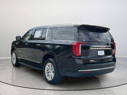 Used 2024 GMC Yukon XL SLT RWD image 9