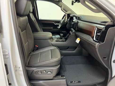 New 2026 GMC Sierra 1500 Denali w/ Technology Package image 30
