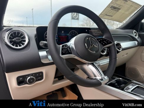 New 2026 Mercedes-Benz GLB 250 4MATIC image 12