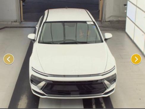 Used 2025 Hyundai Sonata SEL image 2