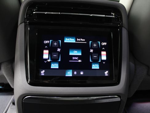 New 2025 Cadillac Escalade IQ Sport 1 w/ Smart Trailering package image 31