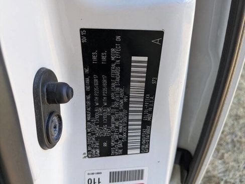 Used 2015 Toyota Sienna LE image 38